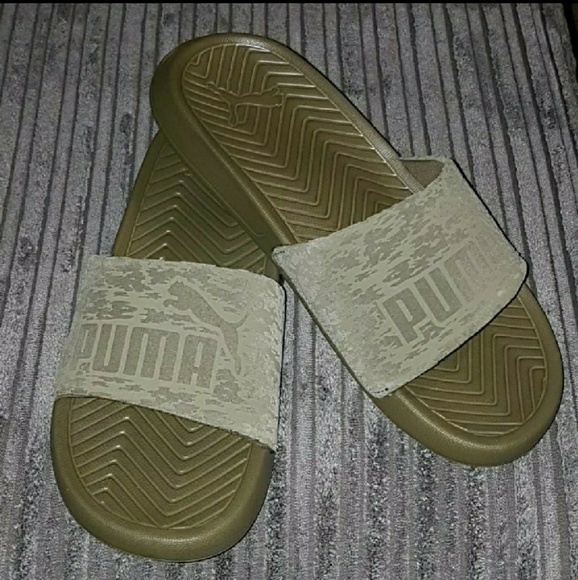 Puma Shoes - 🆕PUMA 🍀 Burnt Olive Slide/Sandals